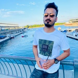 Meet your Posher, Saurav